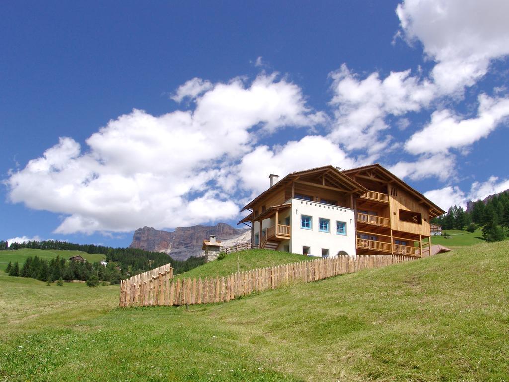 Apartments Serghela San Cassiano  Extérieur photo