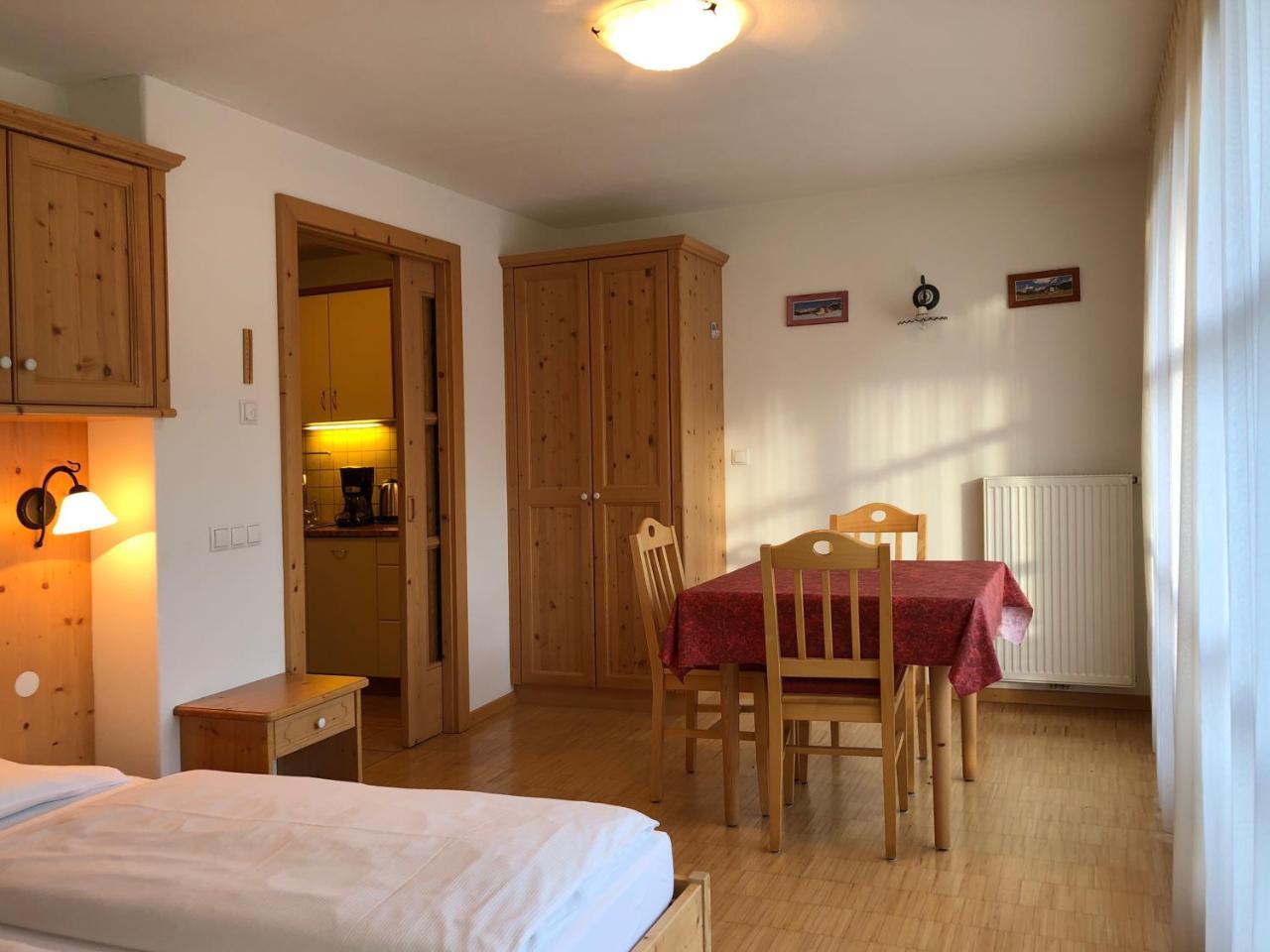 Apartments Serghela San Cassiano  Extérieur photo